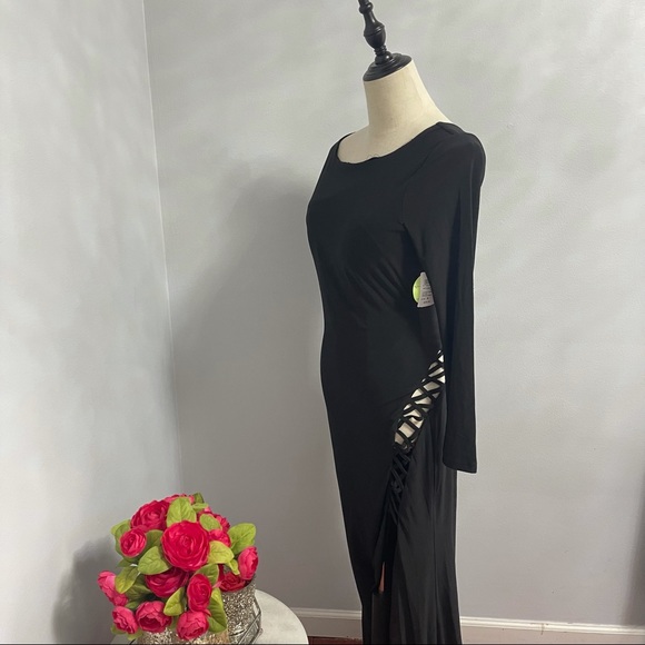 # Windsor All Black Stretchy Long Sleeves Revealing Back & Side With Straps NWT - Picture 11 of 16